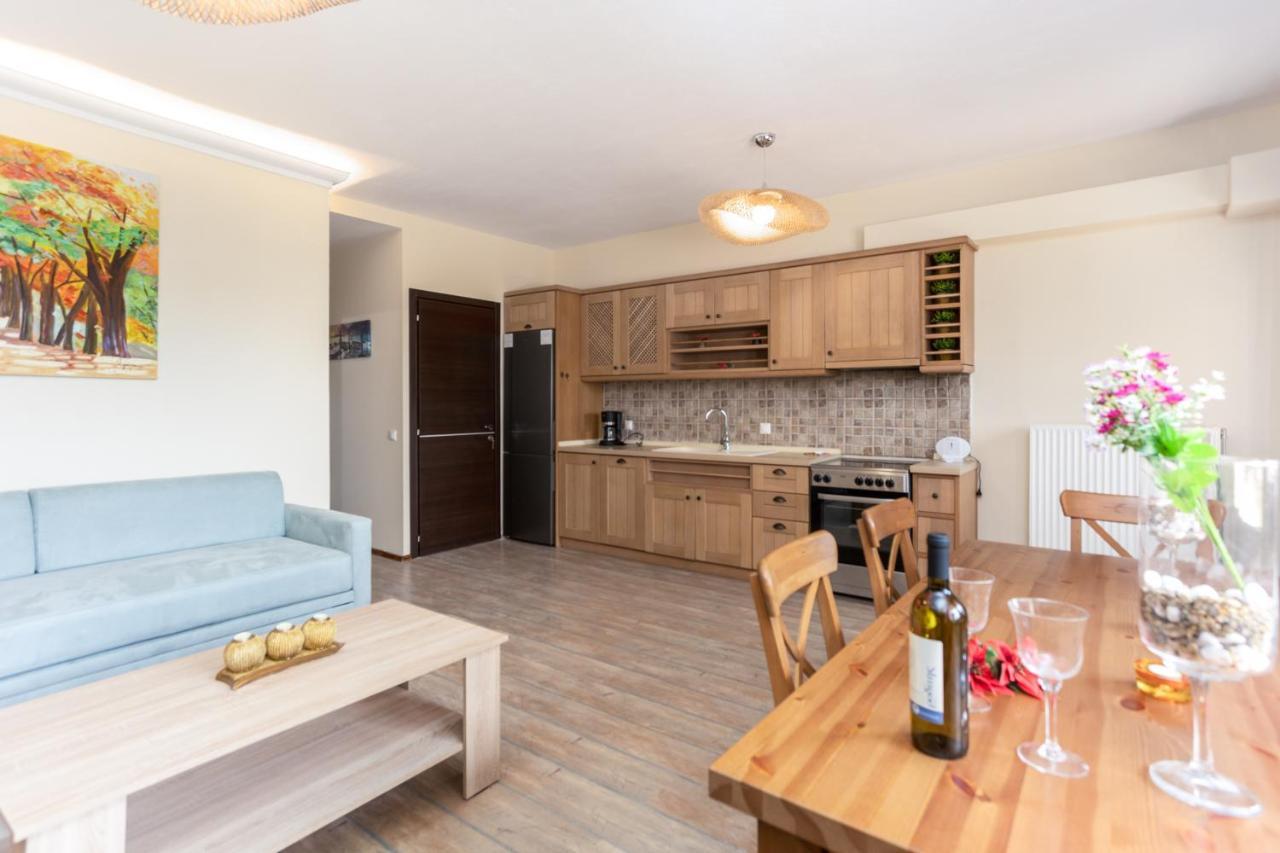 Twinstars Apartment With Courtyard And View Kalyves Polygyrou Екстер'єр фото